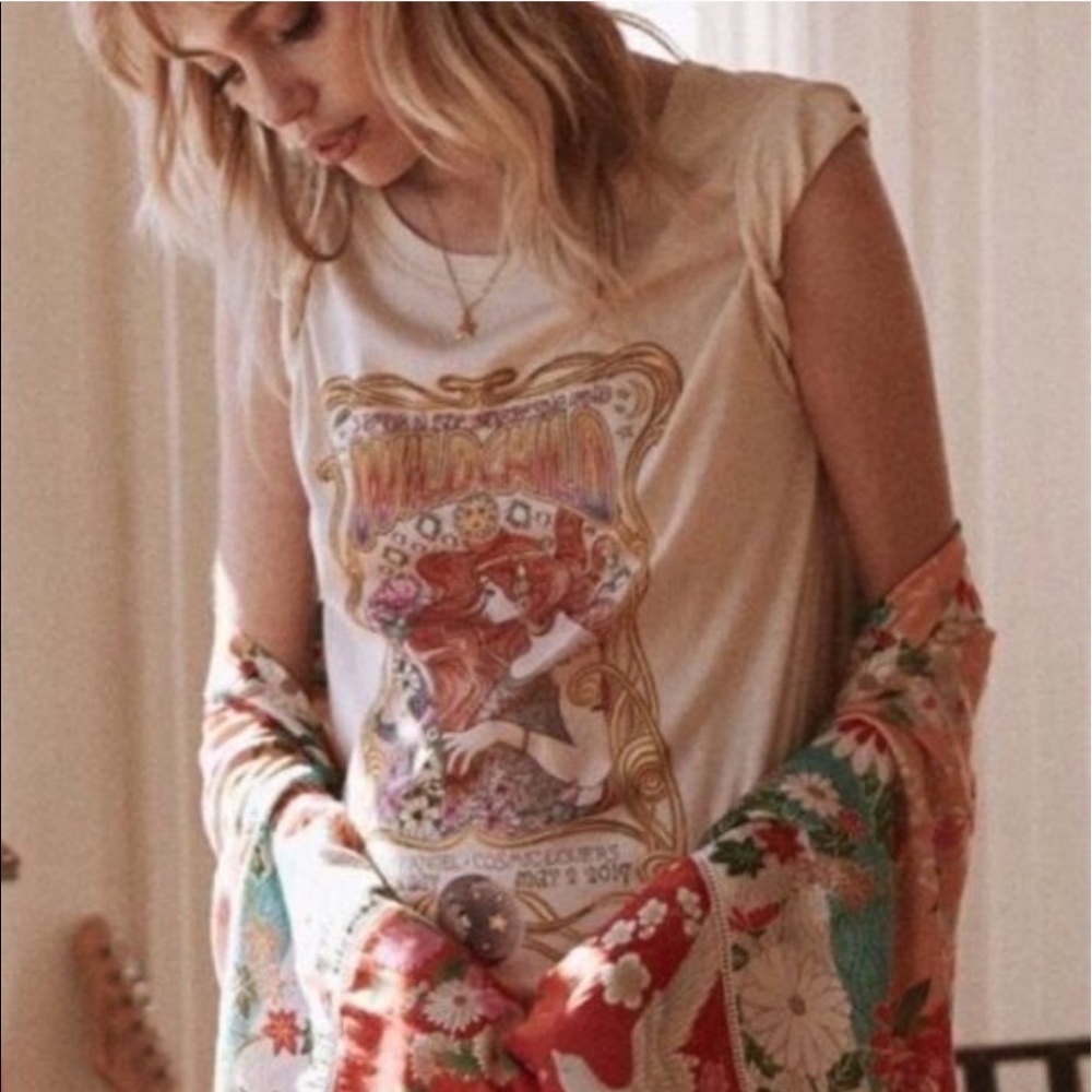 Boho Vintage Print Graphic Tee NWT